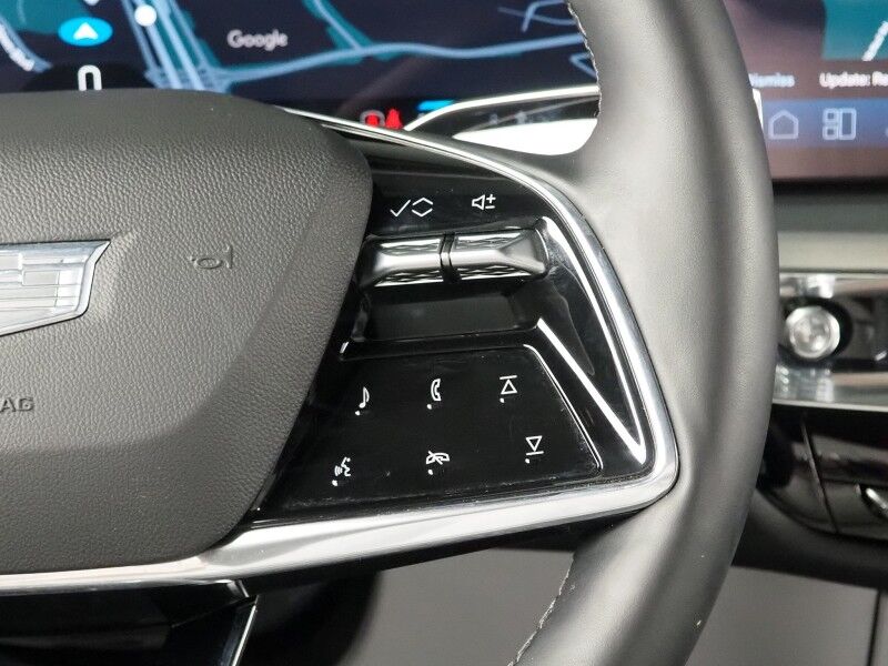 2024 Cadillac LYRIQ Luxury 1 AWD *NAVIGATION, ADAPTIVE CRUISE, SAFETY ALERTS, 360 VIEW CAMERAS, COLOR TOUCHSCREEN, PANORAMA GLASS ROOF, HEATED SEATS/STEERING, POWER LIFTGATE, 20 INCH WHEELS, WIRELESS CHARGING, ANDROID & APPLE Round Rock TX