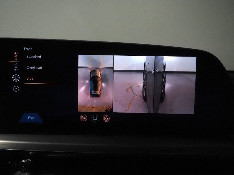 2024 Cadillac LYRIQ Luxury 1 AWD *NAVIGATION, ADAPTIVE CRUISE, SAFETY ALERTS, 360 VIEW CAMERAS, COLOR TOUCHSCREEN, PANORAMA GLASS ROOF, HEATED SEATS/STEERING, POWER LIFTGATE, 20 INCH WHEELS, WIRELESS CHARGING, ANDROID & APPLE Round Rock TX