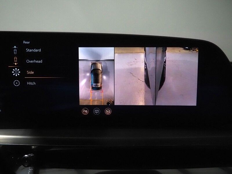 2024 Cadillac LYRIQ Luxury 1 AWD *NAVIGATION, ADAPTIVE CRUISE, SAFETY ALERTS, 360 VIEW CAMERAS, COLOR TOUCHSCREEN, PANORAMA GLASS ROOF, HEATED SEATS/STEERING, POWER LIFTGATE, 20 INCH WHEELS, WIRELESS CHARGING, ANDROID & APPLE Round Rock TX