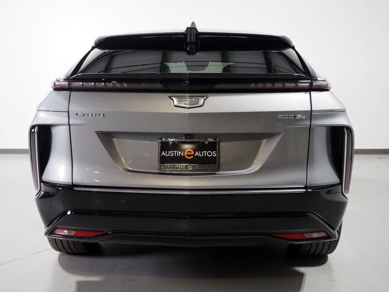 2024 Cadillac LYRIQ Luxury 1 AWD *NAVIGATION, ADAPTIVE CRUISE, SAFETY ALERTS, 360 VIEW CAMERAS, COLOR TOUCHSCREEN, PANORAMA GLASS ROOF, HEATED SEATS/STEERING, POWER LIFTGATE, 20 INCH WHEELS, WIRELESS CHARGING, ANDROID & APPLE Round Rock TX
