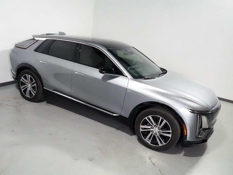 2024 Cadillac LYRIQ Luxury 1 AWD *NAVIGATION, ADAPTIVE CRUISE, SAFETY ALERTS, 360 VIEW CAMERAS, COLOR TOUCHSCREEN, PANORAMA GLASS ROOF, HEATED SEATS/STEERING, POWER LIFTGATE, 20 INCH WHEELS, WIRELESS CHARGING, ANDROID & APPLE Round Rock TX
