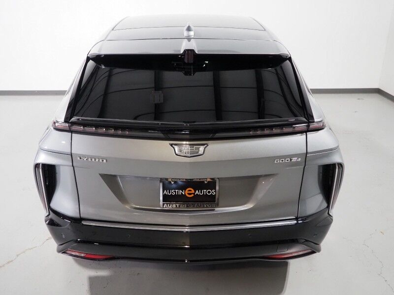 2024 Cadillac LYRIQ Luxury 1 AWD *NAVIGATION, ADAPTIVE CRUISE, SAFETY ALERTS, 360 VIEW CAMERAS, COLOR TOUCHSCREEN, PANORAMA GLASS ROOF, HEATED SEATS/STEERING, POWER LIFTGATE, 20 INCH WHEELS, WIRELESS CHARGING, ANDROID & APPLE Round Rock TX