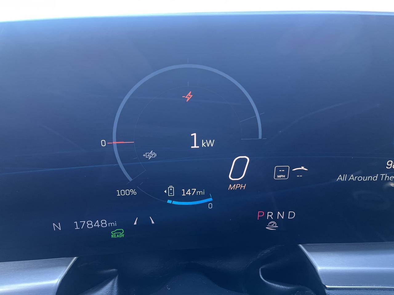 2024 Cadillac LYRIQ Luxury 1 AWD TrailerPrep w/AdptvCrz HtdMemLthr HtdSteeringWheel HD-SurroundVision Saukville WI