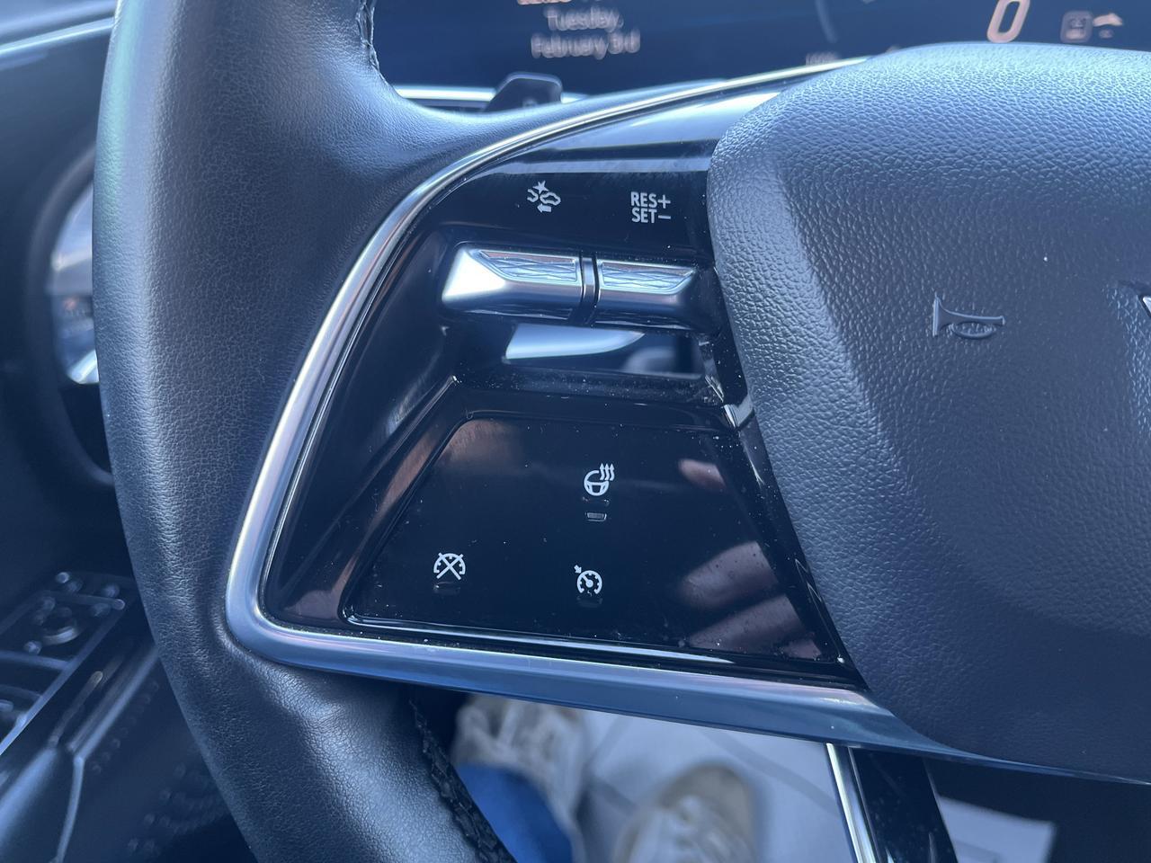 2024 Cadillac LYRIQ Luxury 1 AWD TrailerPrep w/AdptvCrz HtdMemLthr HtdSteeringWheel HD-SurroundVision Saukville WI