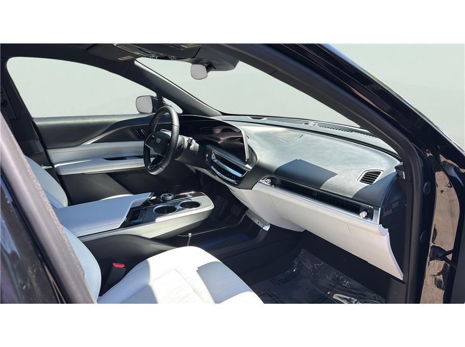 2024 Cadillac LYRIQ Luxury 1 Sport Utility 4D Folsom CA