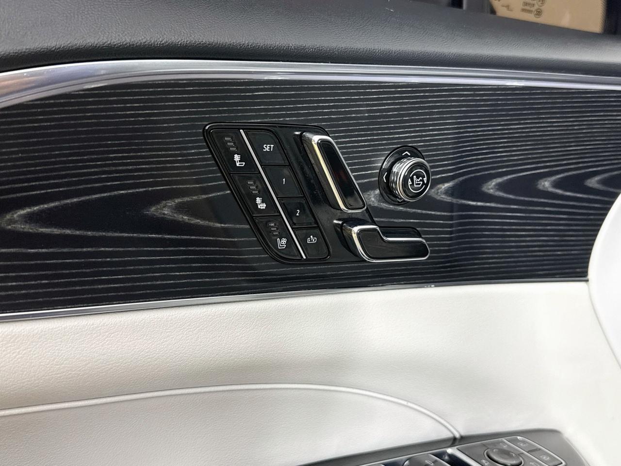 2024 Cadillac LYRIQ Luxury 3 Willowbrook IL
