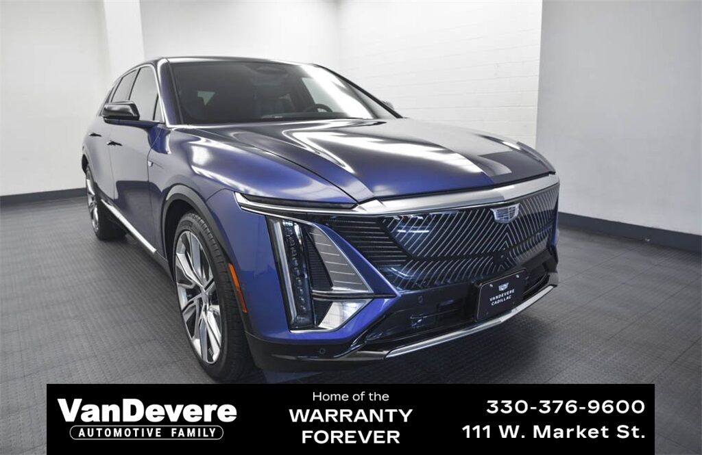Used 2024 Cadillac LYRIQ Luxury AWD