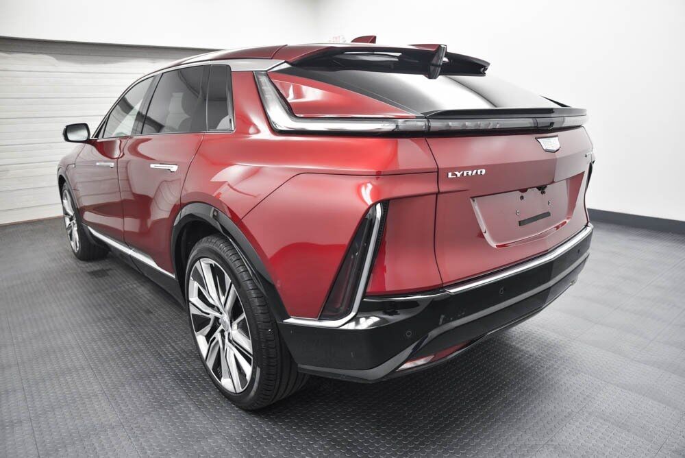 2024 Cadillac LYRIQ Luxury AKRON OH
