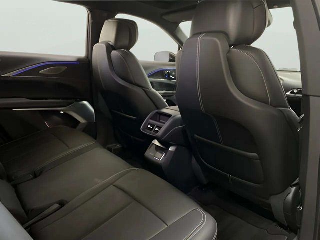2024 Cadillac LYRIQ Luxury Dallas TX