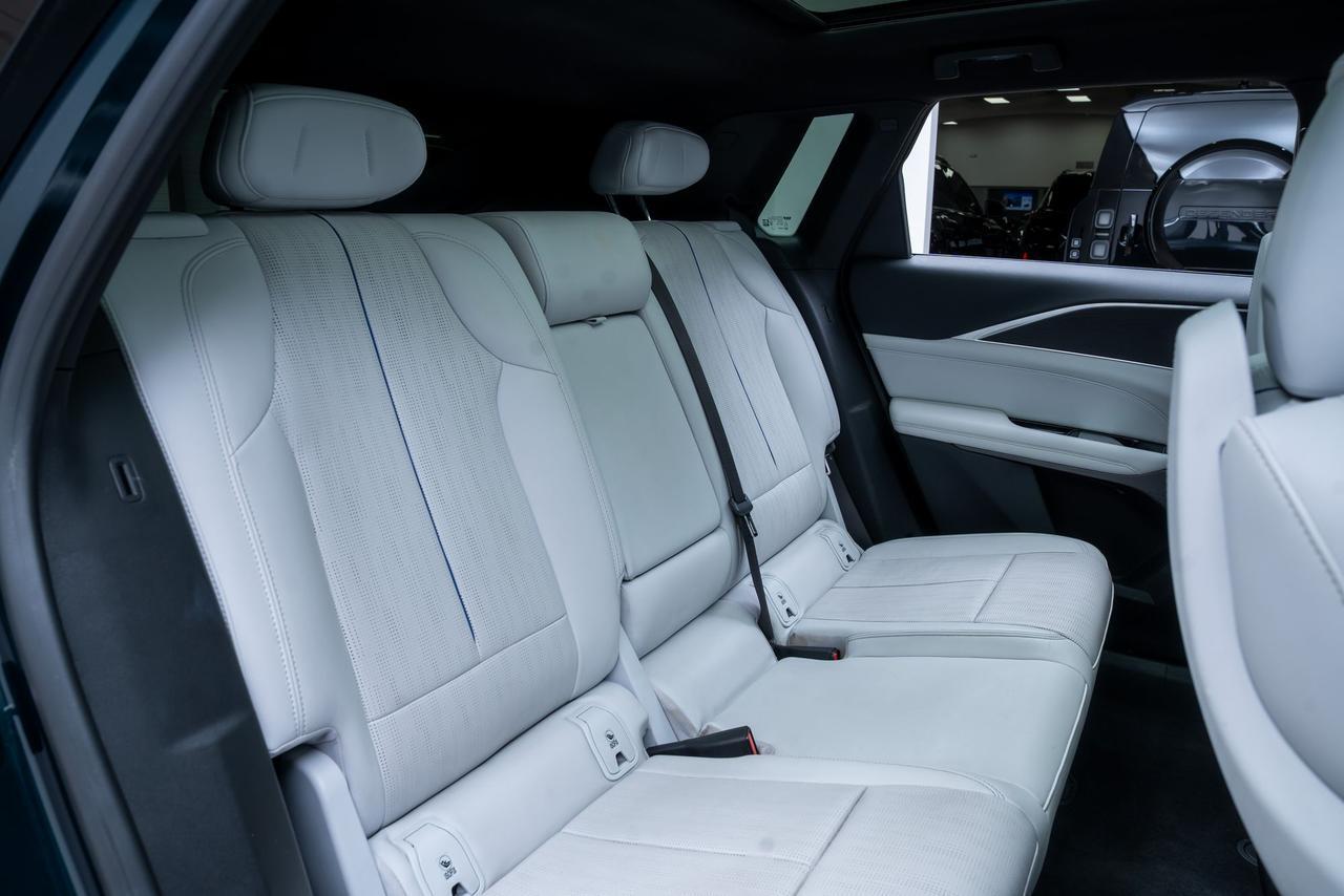 2024 Cadillac LYRIQ Luxury Lane Keep Assist Surround Vision Portland OR