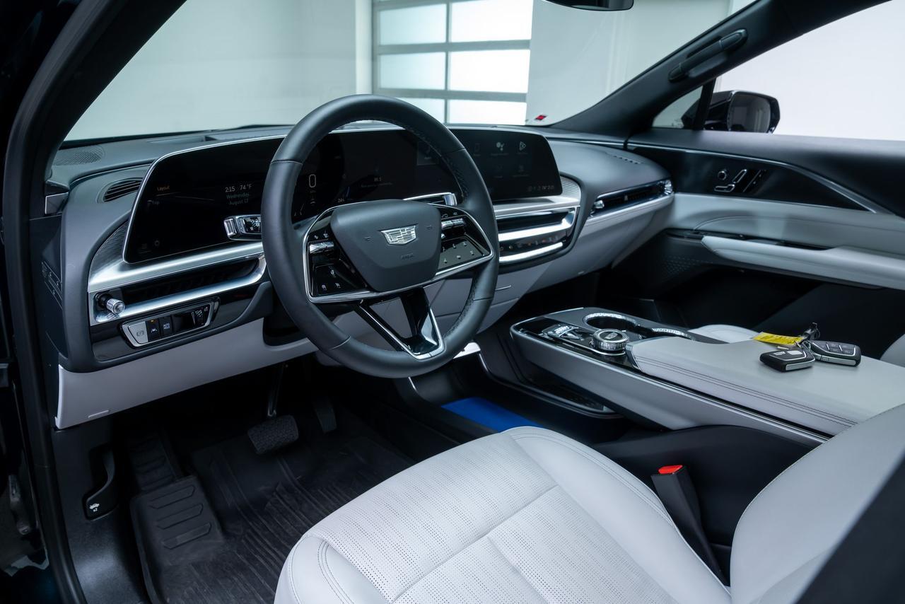 2024 Cadillac LYRIQ Luxury Lane Keep Assist Surround Vision Portland OR