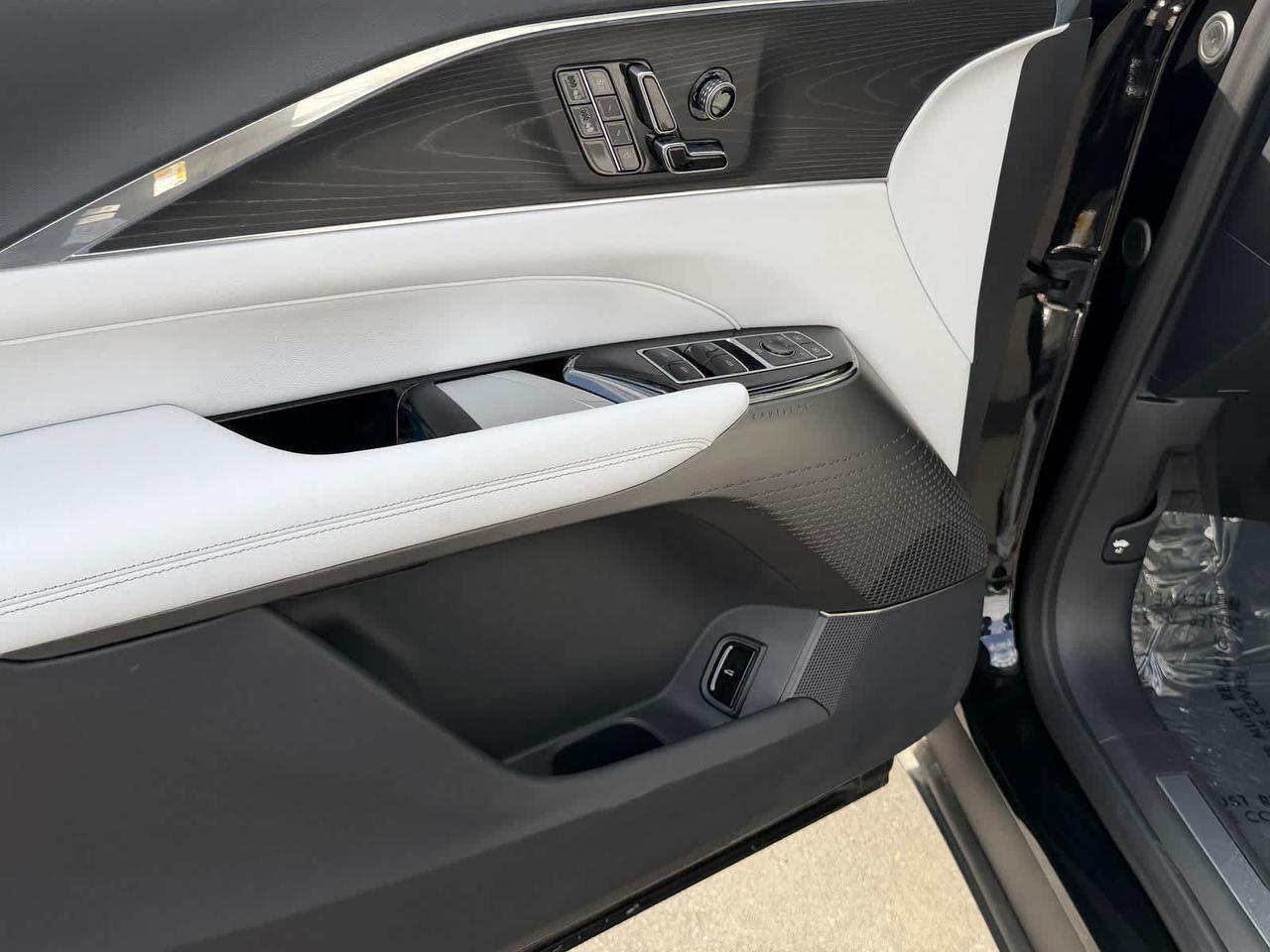 2024 Cadillac LYRIQ Luxury Irving TX