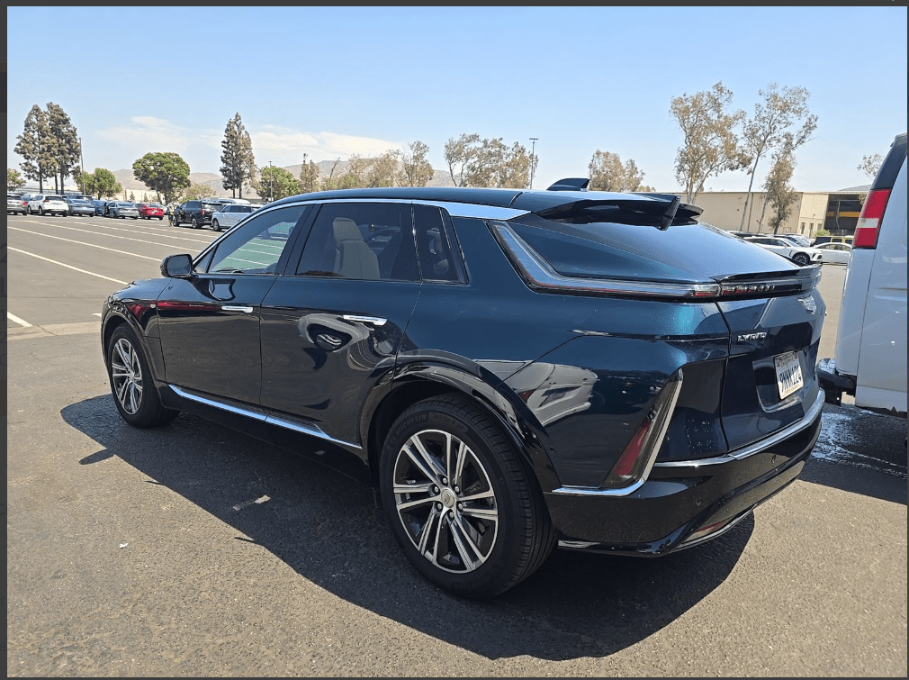 2024 Cadillac LYRIQ Luxury Milwaukie OR