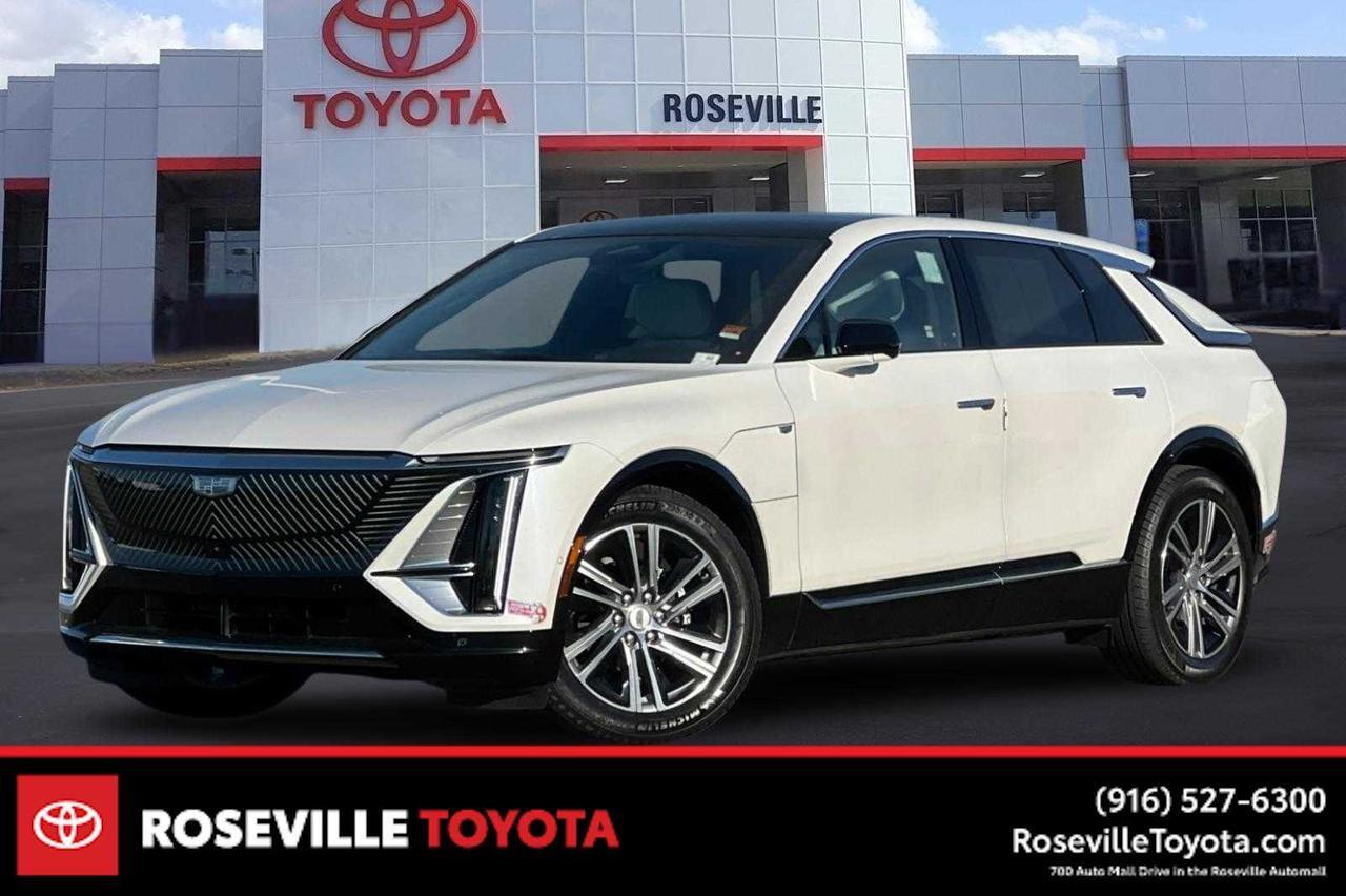 2024 Cadillac LYRIQ Luxury