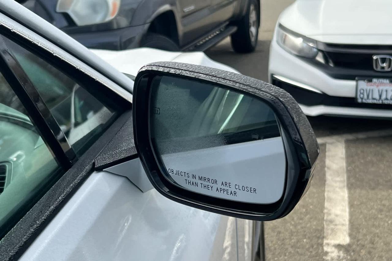 2024 Cadillac LYRIQ Luxury Roseville CA