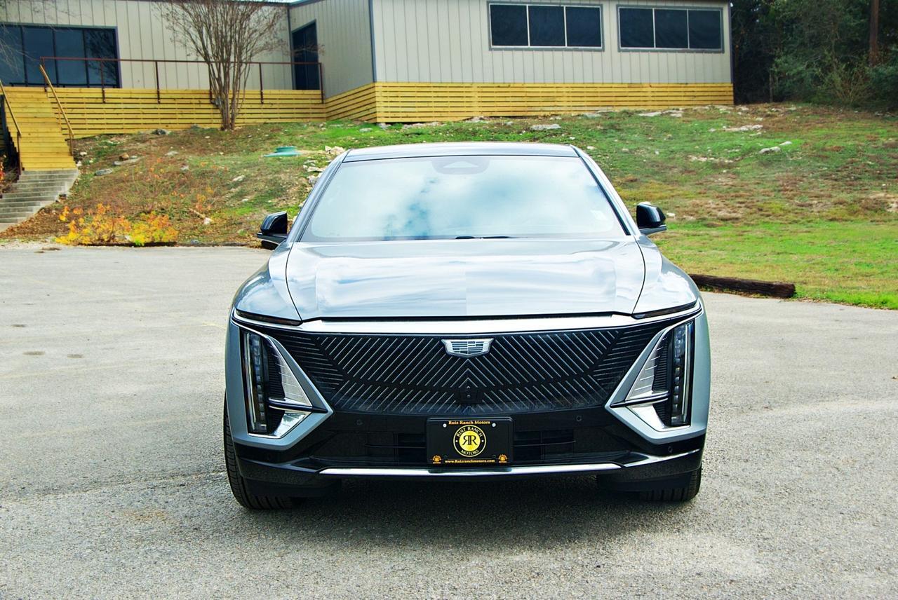 2024 Cadillac LYRIQ Luxury
