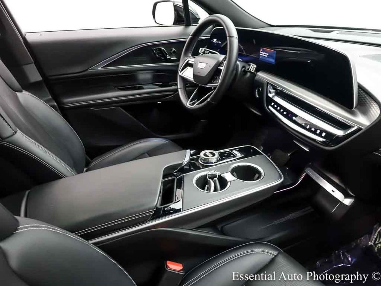 2024 Cadillac LYRIQ Luxury Willowbrook IL