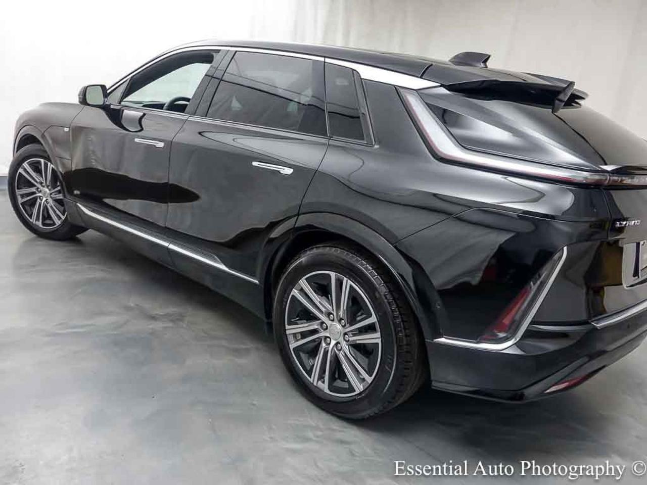 2024 Cadillac LYRIQ Luxury Willowbrook IL