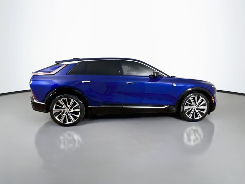 2024 Cadillac LYRIQ Luxury Willowbrook IL