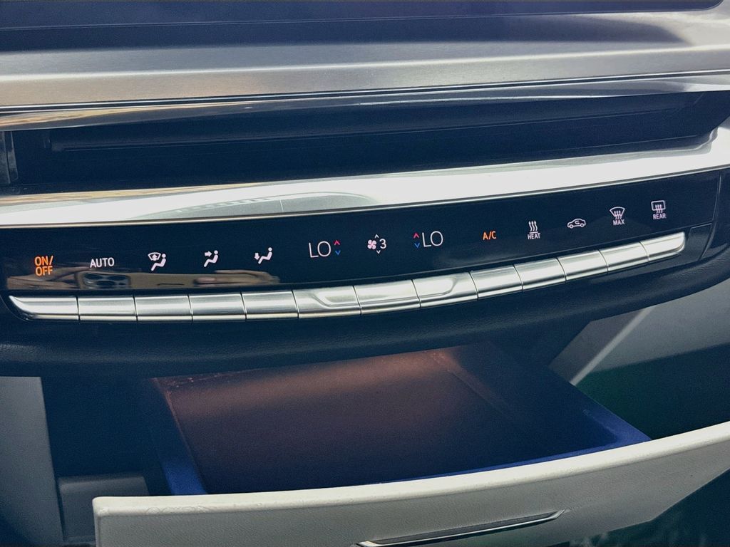 2024 Cadillac LYRIQ Luxury Willowbrook IL
