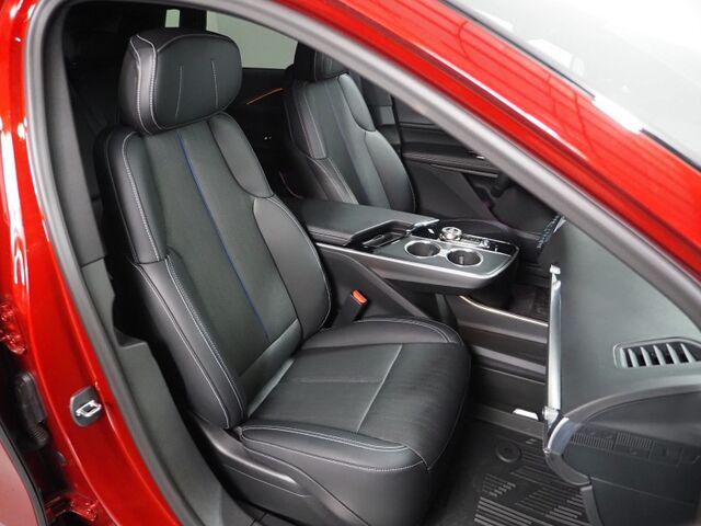 2024 Cadillac LYRIQ Sport 1 AWD *NAVIGATION, ADAPTIVE CRUISE, SAFETY ALERTS, 360 VIEW CAMERAS, COLOR TOUCHSCREEN, PANORAMA GLASS ROOF, HEATED SEATS/STEERING, POWER LIFTGATE, 20 INCH WHEELS, WIRELESS CHARGING, ANDROID & APPLE Round Rock TX
