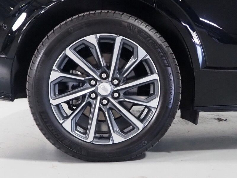 2024 Cadillac LYRIQ Sport 1 *NAVIGATION, ADAPTIVE CRUISE, SAFETY ALERTS, 360 VIEW CAMERAS, COLOR TOUCHSCREEN, PANORAMA GLASS ROOF, HEATED SEATS/STEERING, POWER LIFTGATE, 20 INCH WHEELS, WIRELESS CHARGING, ANDROID & APPLE Round Rock TX