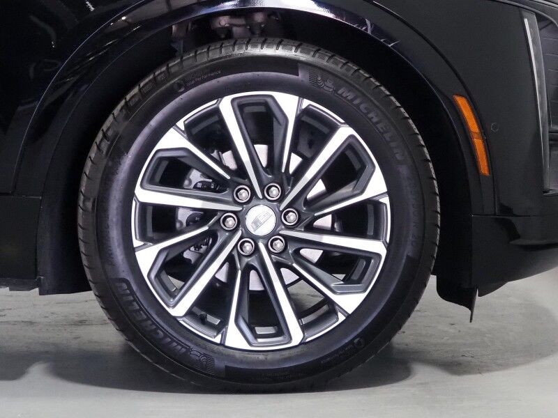 2024 Cadillac LYRIQ Sport 1 *NAVIGATION, ADAPTIVE CRUISE, SAFETY ALERTS, 360 VIEW CAMERAS, COLOR TOUCHSCREEN, PANORAMA GLASS ROOF, HEATED SEATS/STEERING, POWER LIFTGATE, 20 INCH WHEELS, WIRELESS CHARGING, ANDROID & APPLE Round Rock TX