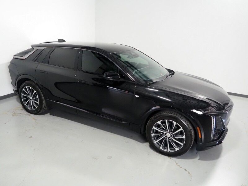 2024 Cadillac LYRIQ Sport 1 *NAVIGATION, ADAPTIVE CRUISE, SAFETY ALERTS, 360 VIEW CAMERAS, COLOR TOUCHSCREEN, PANORAMA GLASS ROOF, HEATED SEATS/STEERING, POWER LIFTGATE, 20 INCH WHEELS, WIRELESS CHARGING, ANDROID & APPLE Round Rock TX