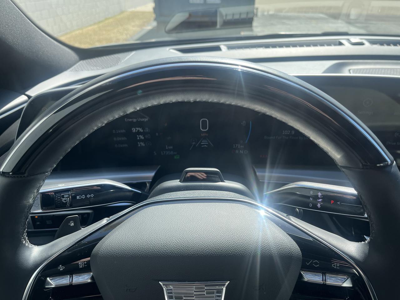 2024 Cadillac LYRIQ Sport 2 AWD w/Sunroof SuperCruise AdptvCrz TrailerPrep IntProtectPkg HtdCldMemLthr HD-SrrndVsn Saukville WI