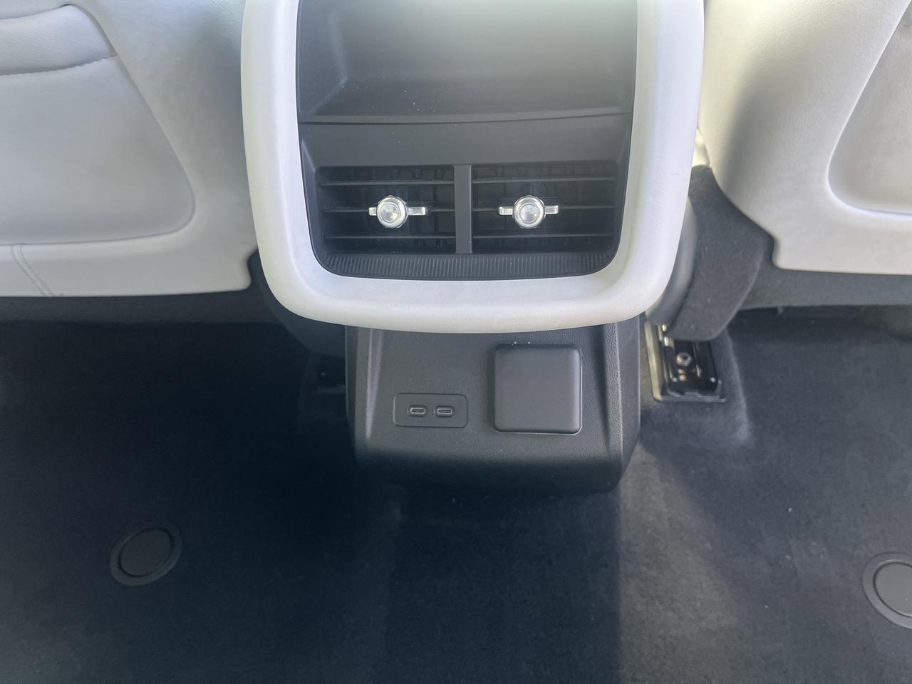 2024 Cadillac LYRIQ Sport 2 AWD w/Sunroof SuperCruise AdptvCrz TrailerPrep IntProtectPkg HtdCldMemLthr HD-SrrndVsn Saukville WI