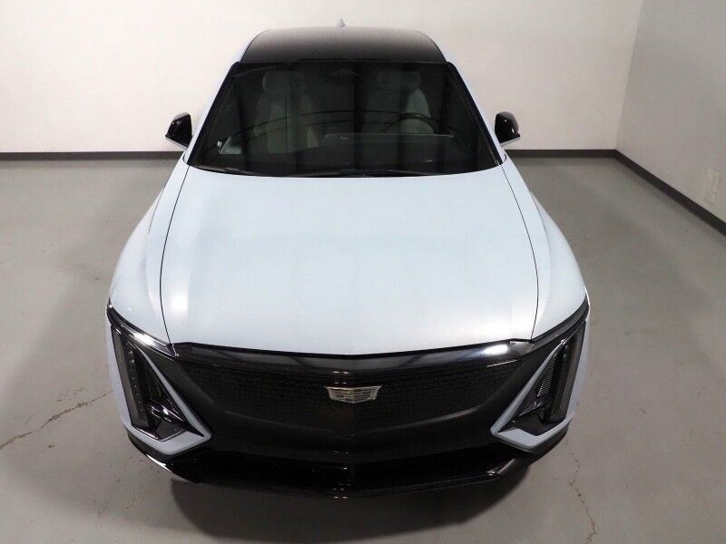 2024 Cadillac LYRIQ Sport 2 RWD *NAVIGATION, SUPER CRUISE, SAFETY ALERTS, 360 CAMERAS, COLOR TOUCHSCREEN, PANORAMA GLASS ROOF, CLIMATE SEATS, HEATED STEERING, POWER LIFTGATE, AKG AUDIO, WIRELESS CHARGING, ANDROID & APPLE Round Rock TX