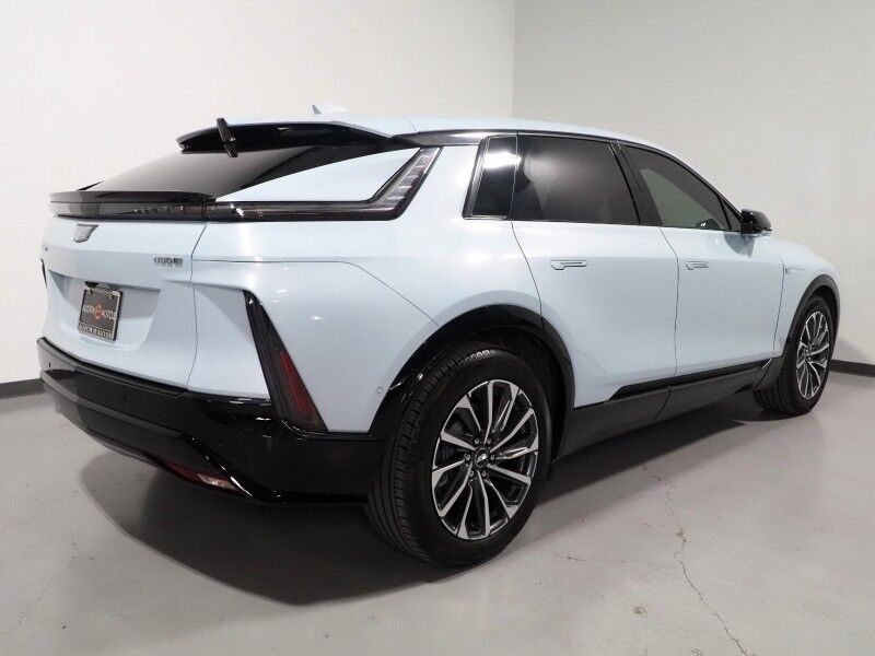 2024 Cadillac LYRIQ Sport 2 RWD *NAVIGATION, SUPER CRUISE, SAFETY ALERTS, 360 CAMERAS, COLOR TOUCHSCREEN, PANORAMA GLASS ROOF, CLIMATE SEATS, HEATED STEERING, POWER LIFTGATE, AKG AUDIO, WIRELESS CHARGING, ANDROID & APPLE Round Rock TX