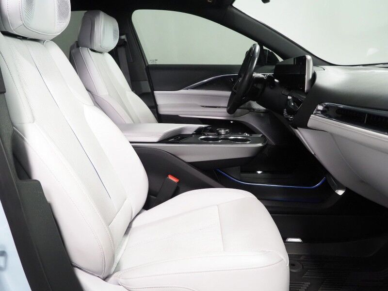 2024 Cadillac LYRIQ Sport 2 RWD *NAVIGATION, SUPER CRUISE, SAFETY ALERTS, 360 CAMERAS, COLOR TOUCHSCREEN, PANORAMA GLASS ROOF, CLIMATE SEATS, HEATED STEERING, POWER LIFTGATE, AKG AUDIO, WIRELESS CHARGING, ANDROID & APPLE Round Rock TX