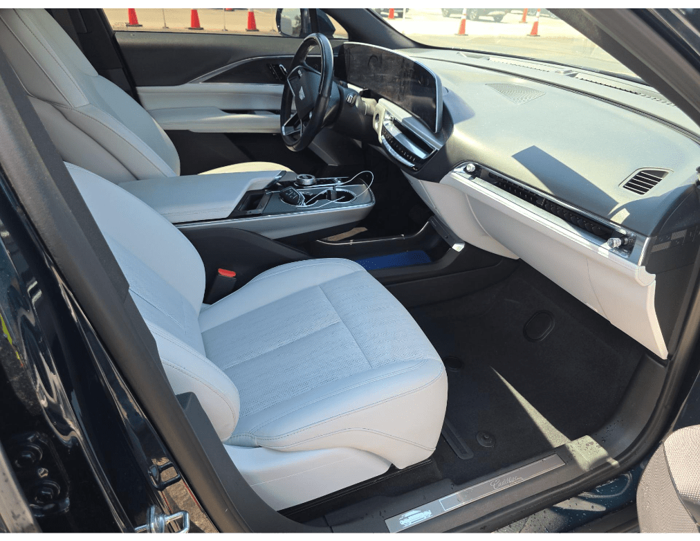 2024 Cadillac LYRIQ Sport 2 Ventilated Seats / AKG Sound Portland OR