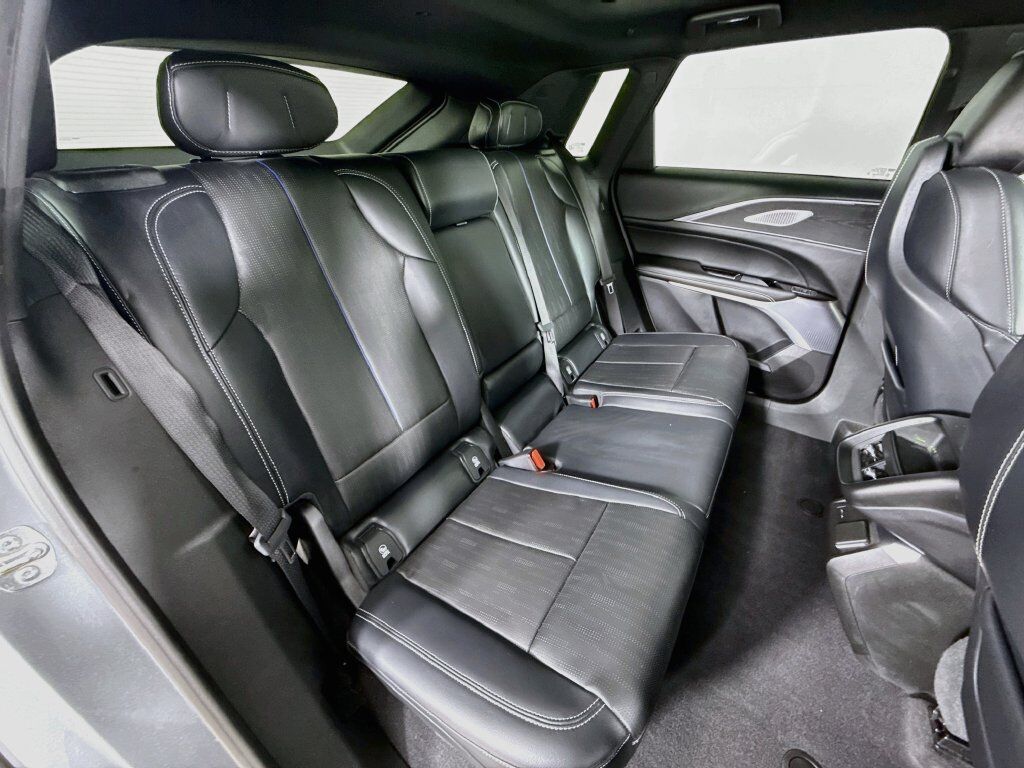 2024 Cadillac LYRIQ Sport 2 Willowbrook IL