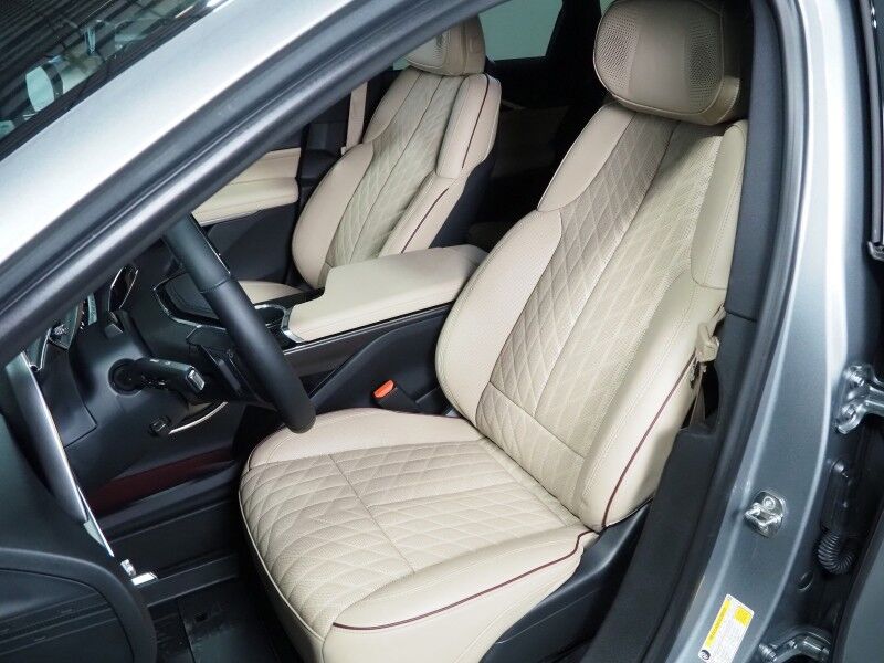 2024 Cadillac LYRIQ Sport 3 AWD *NAVIGATION, ADAPTIVE CRUISE, SAFETY ALERTS, 360 CAMERAS, PANORAMA GLASS ROOF, NAPPA LEATHER, CLIMATE SEATS, HEATED STEERING, AKG AUDIO, WIRELESS CHARGING, ANDROID & APPLE Round Rock TX