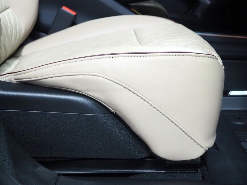 2024 Cadillac LYRIQ Sport 3 AWD *NAVIGATION, ADAPTIVE CRUISE, SAFETY ALERTS, 360 CAMERAS, PANORAMA GLASS ROOF, NAPPA LEATHER, CLIMATE SEATS, HEATED STEERING, AKG AUDIO, WIRELESS CHARGING, ANDROID & APPLE Round Rock TX