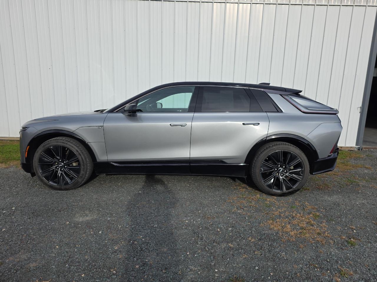 2024 Cadillac LYRIQ Sport III Sport Sand Lake NY