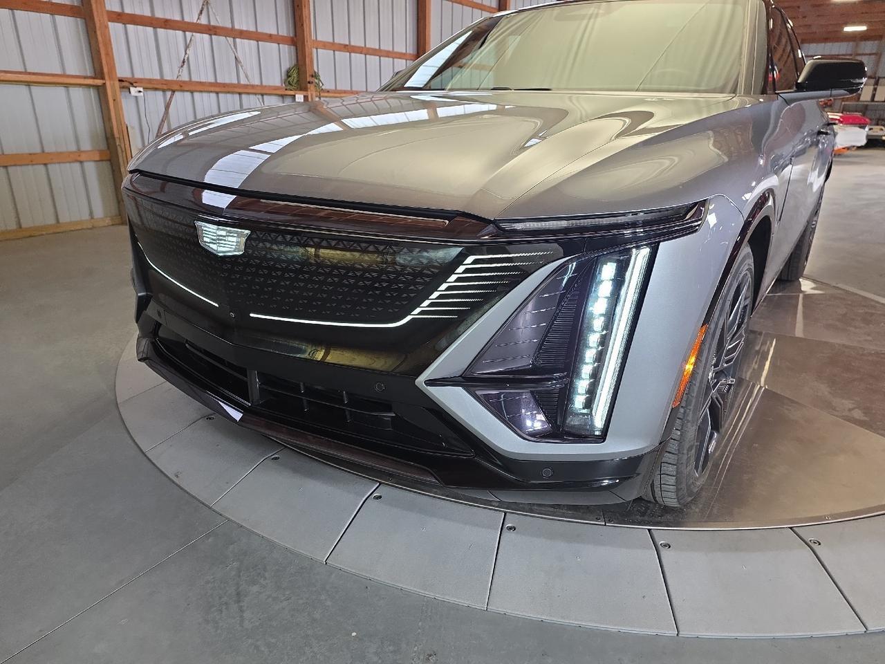 2024 Cadillac LYRIQ Sport III Sport Sand Lake NY