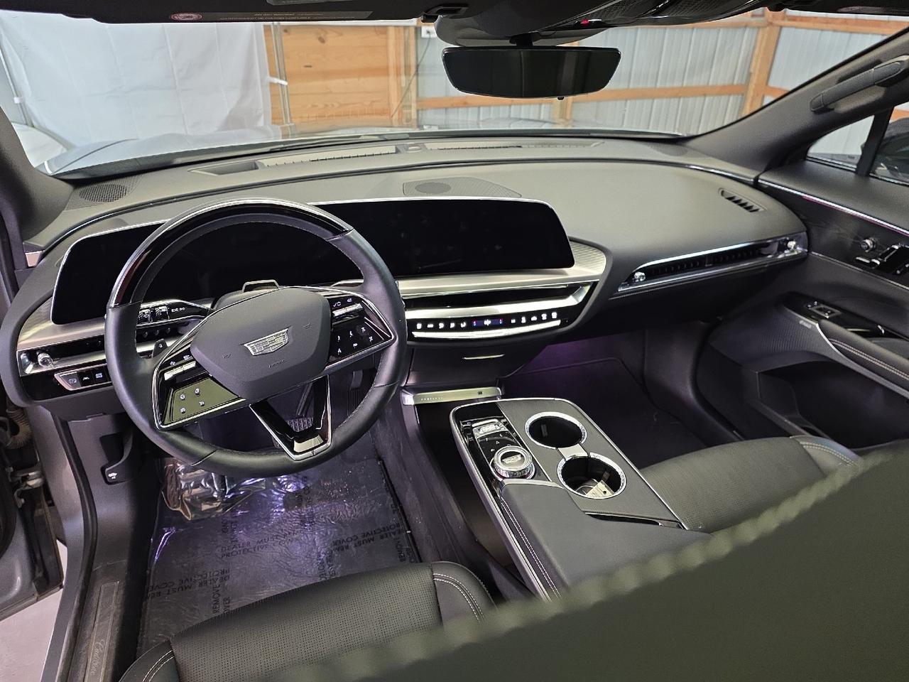 2024 Cadillac LYRIQ Sport III Sport Sand Lake NY