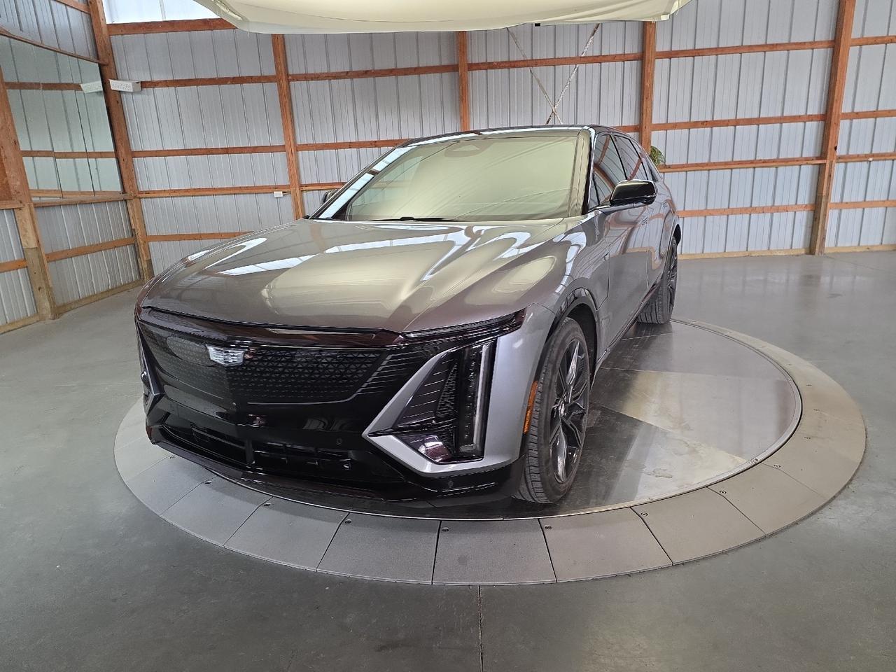 2024 Cadillac LYRIQ Sport III Sport Sand Lake NY