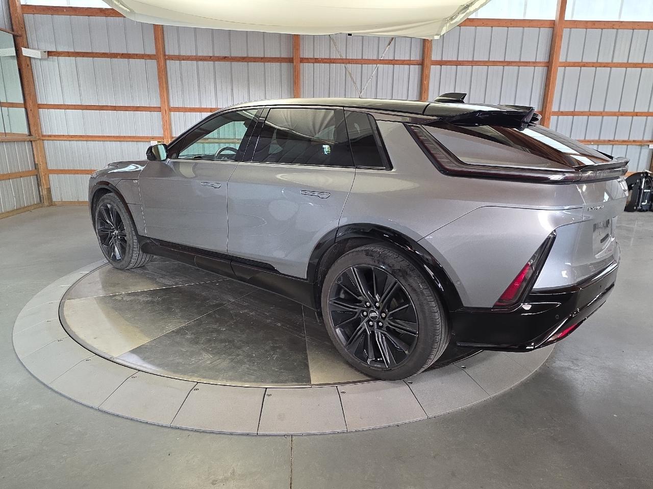 2024 Cadillac LYRIQ Sport III Sport