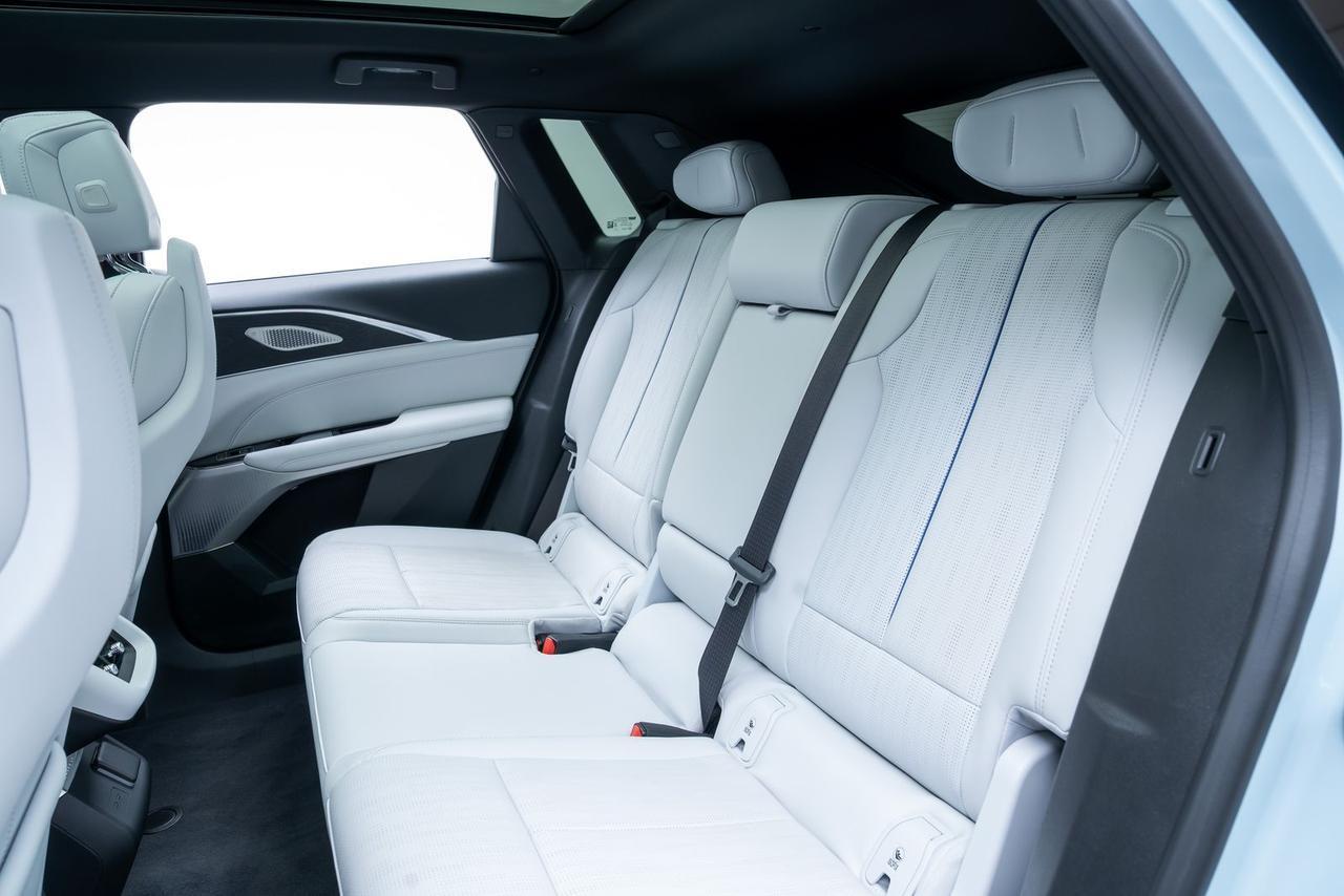2024 Cadillac LYRIQ Sport Super Cruise AKG Audio Ventilated Seats Portland OR