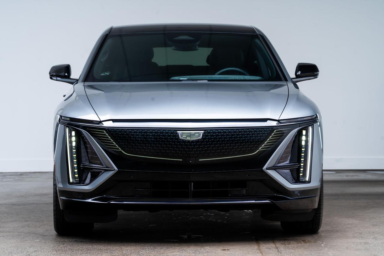2024 Cadillac LYRIQ Sport Ventilated Massage Seats Adaptive Cruise Portland OR