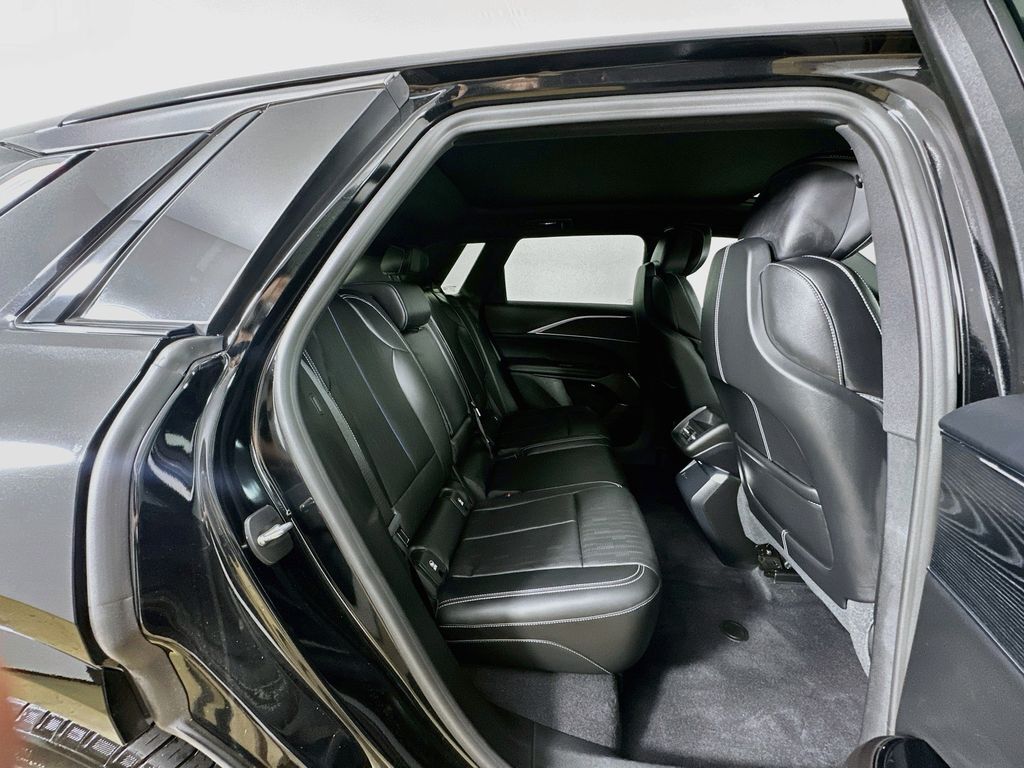 2024 Cadillac LYRIQ Sport Willowbrook IL