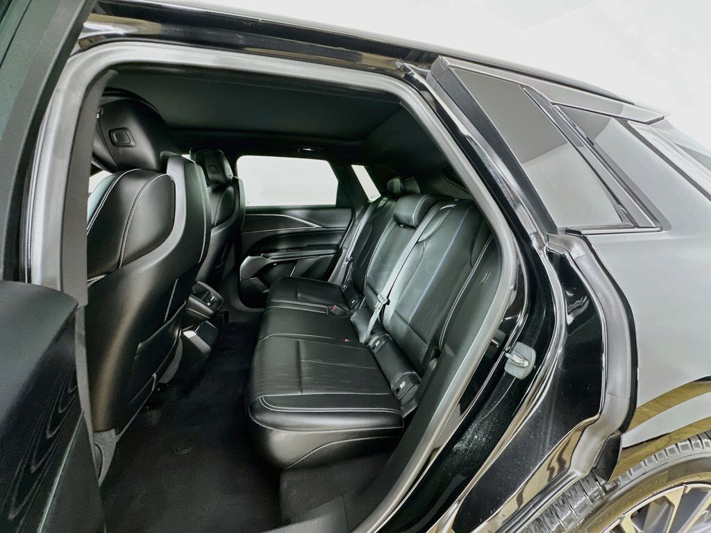 2024 Cadillac LYRIQ Sport Willowbrook IL