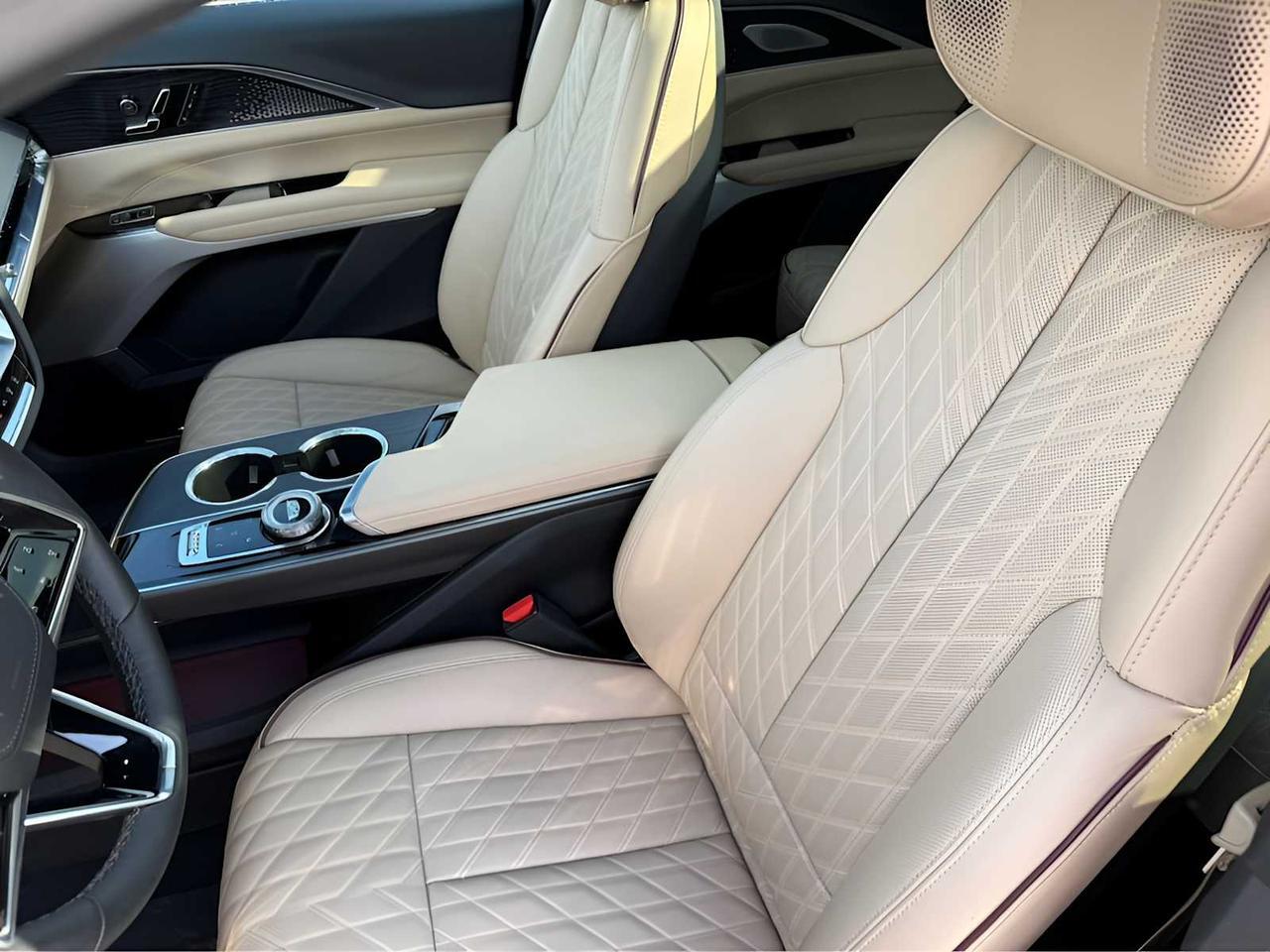 2024 Cadillac LYRIQ Sport Woburn MA