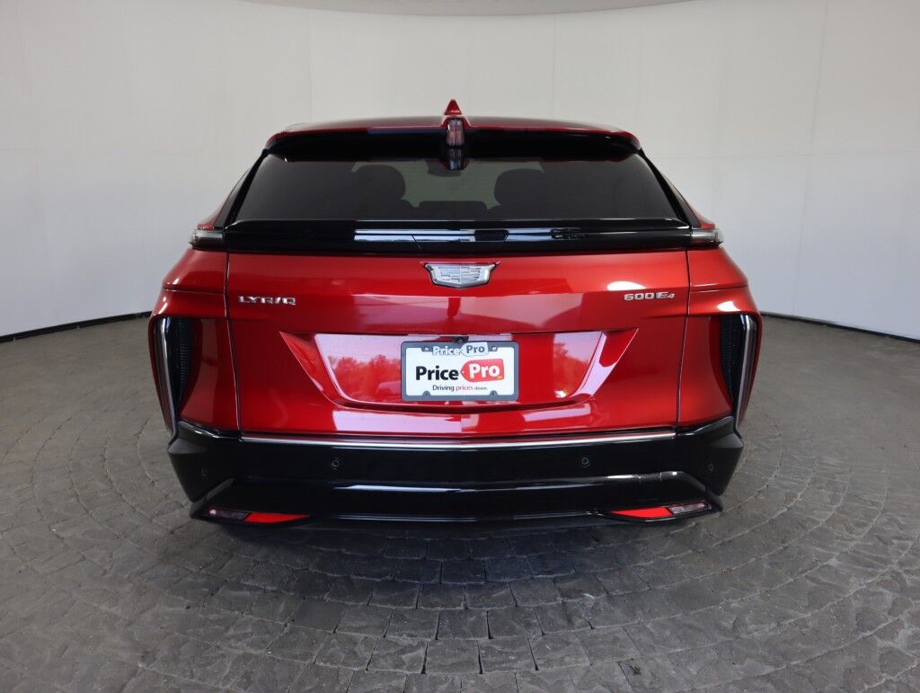 2024 Cadillac LYRIQ Tech AWD Maumee OH