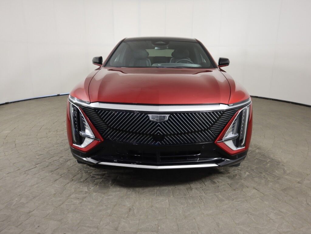 2024 Cadillac LYRIQ Tech AWD Maumee OH