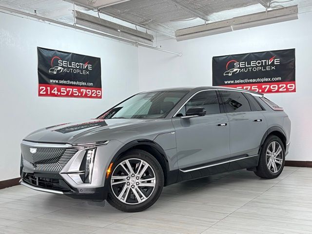 2024 Cadillac LYRIQ Tech